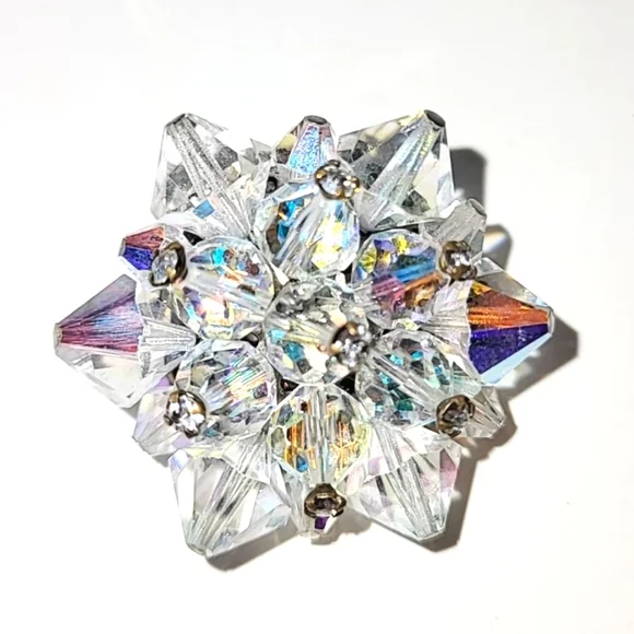 AURORA BOREALIS CRYSTAL CLUSTER VINTAGE PIN BROOCH - Picture 2 of 7